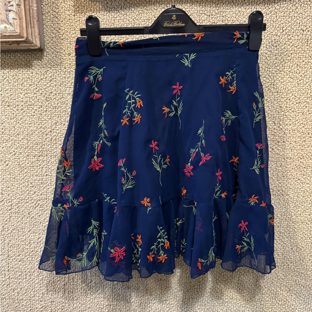 Romeo & Juliet Couture Navy Floral Skirt
